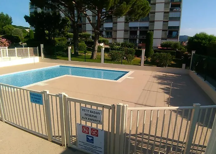 Apartment Soleil Du Preconil